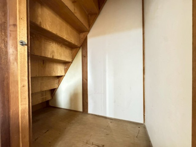 【収納】 | 箕面市瀬川2丁目貸家