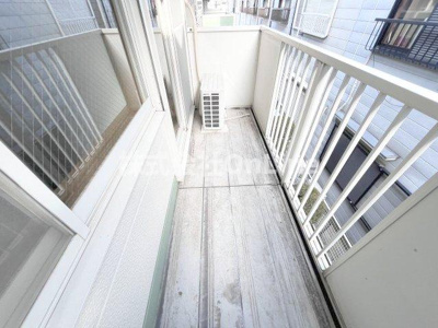 【洋室】 | 高安グリーンハイツ