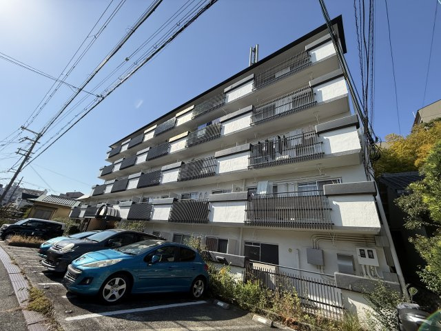 コアロード桃山台の外観