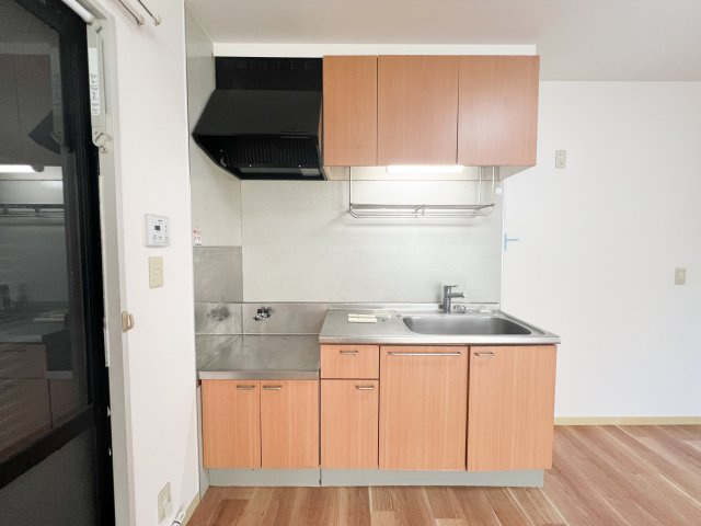 ファミール・ビレジ A棟のキッチン