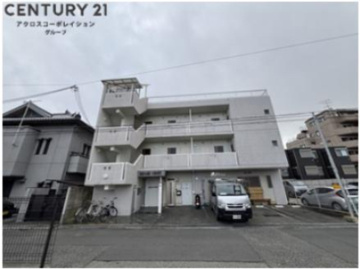 敷地内駐車場・駐輪場あり！
