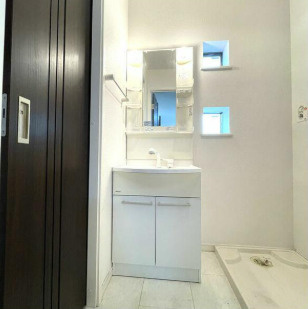 【独立洗面台】 | エヴァーライフ | 嬉しい独立洗面台付き。