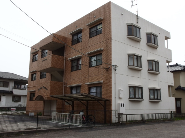 シャトーボナールの外観