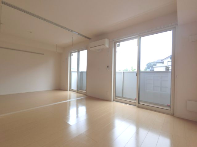 【居間・リビング】