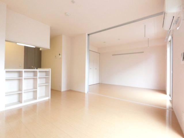 【居間・リビング】