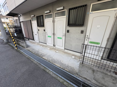 【エントランス】 | 高下ハイツ