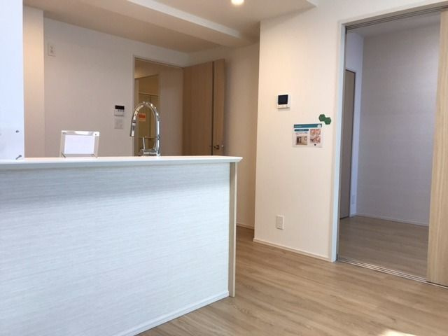 ザ・オベリスクイマドの居間・リビング