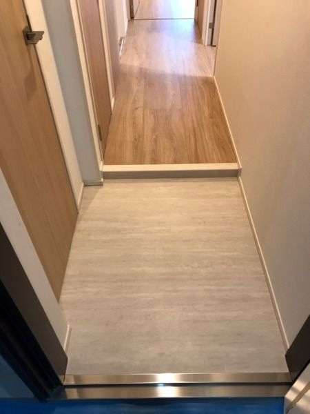 ザ・オベリスクイマドの玄関