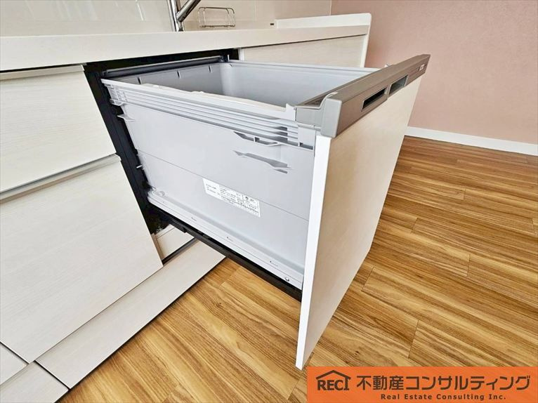 神戸市東灘区森北町4丁目　中古戸建のキッチン