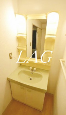 【洗面所】 | ロゼ下目黒 | 独立洗面台です。