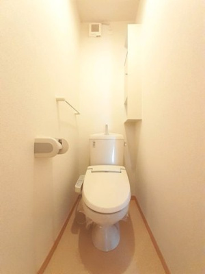 【トイレ】 | シュトラーレン | 落ち着いたトイレです