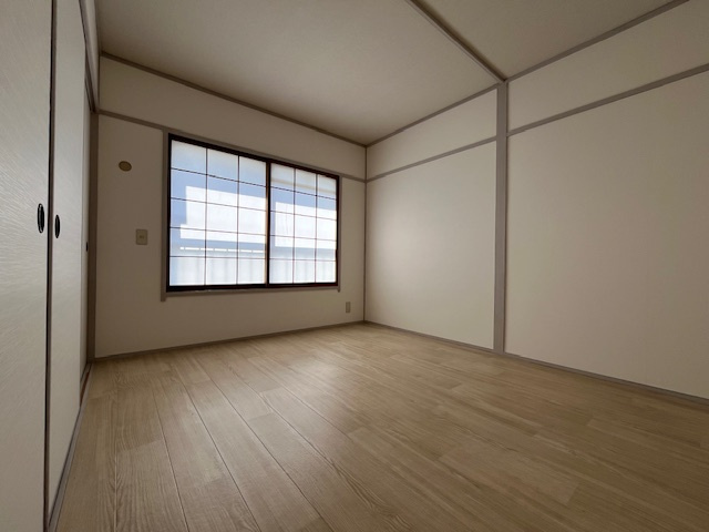 泉北槇塚台住宅10号棟の洋室