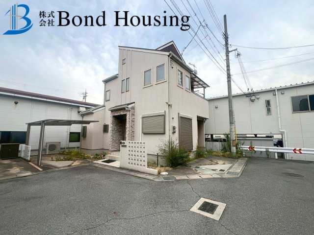 角地に付き開放感あり　白水2丁目　中古戸建