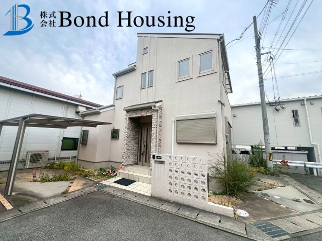 角地に付き開放感あり　白水2丁目　中古戸建