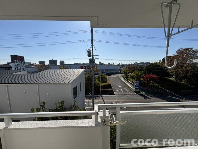 メゾン・オーガストの展望