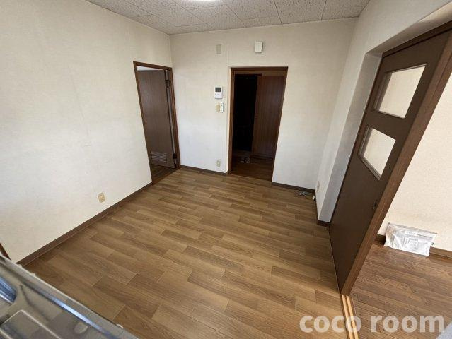 メゾン・オーガストの居間・リビング