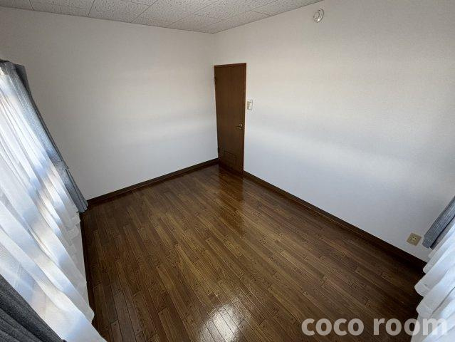 メゾン・オーガストの洋室