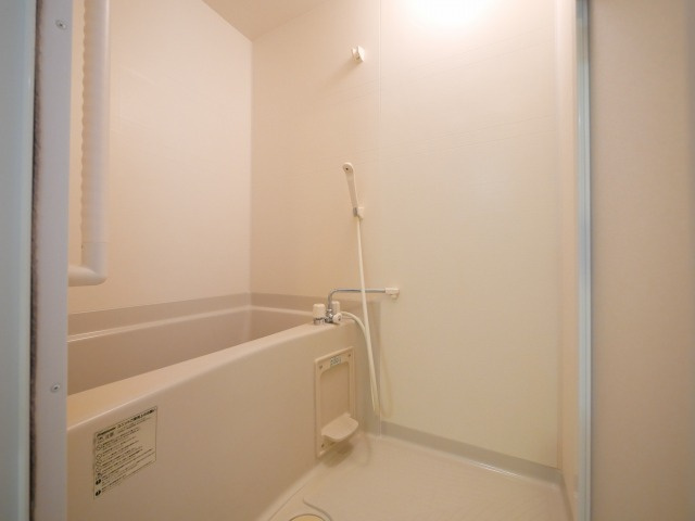 マンスフィールド桃谷の浴室