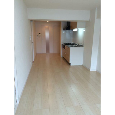 【居間・リビング】 | 西川口グリーンマンション | 居間です