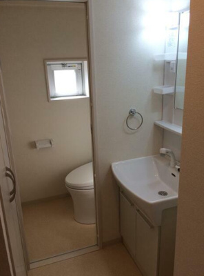 【洗面所】 | 西川口グリーンマンション | 脱衣スペースもあります