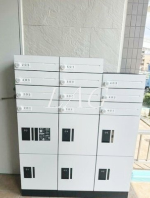 【その他共用部分】 | ブルーベイot2 | 宅配ボックスです。