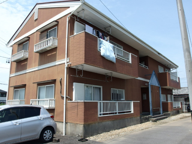 ハイツ野々宮の外観