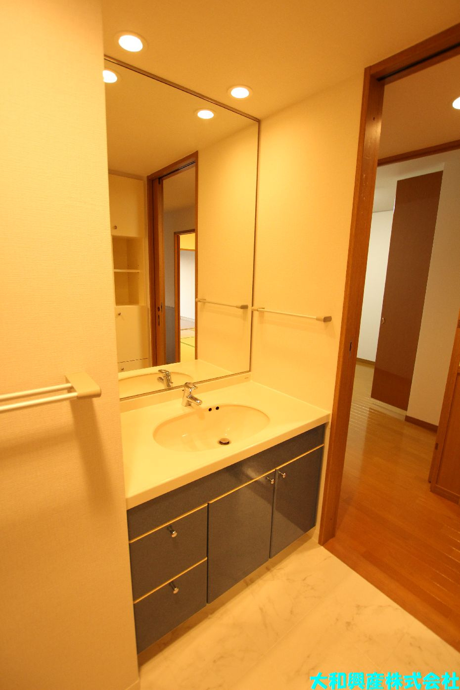 YMレジデンス相模大野の洗面所