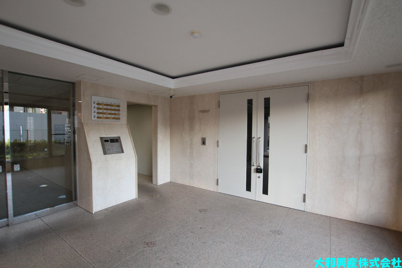 YMレジデンス相模大野のロビー