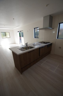 【周辺】 | 【仲介手数料無料！！】八王子市鹿島　新築戸建て（全2棟）2号棟　5698万円 | 令和７年11月13日撮影　建築中