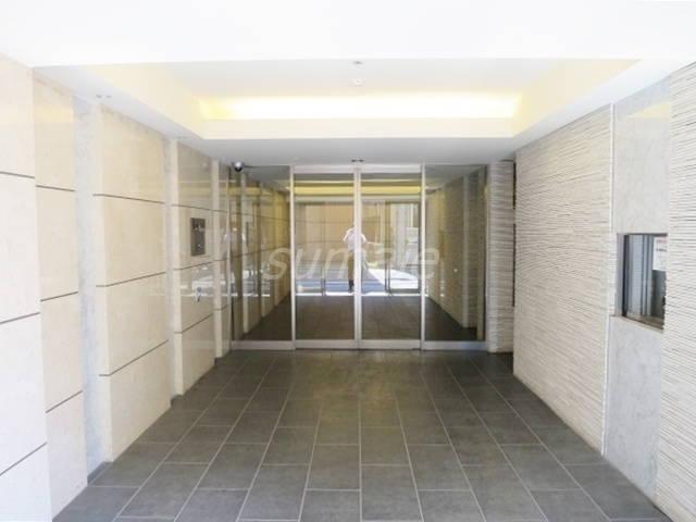 アトレ浮間舟渡ローレルコートのエントランス|エントランス部分もグレード高いです！