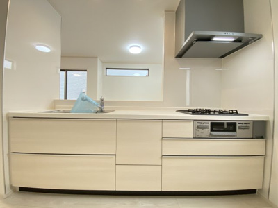 【キッチン】 | 八重瀬町安里（全3棟）B号棟 | ※同仕様写真です