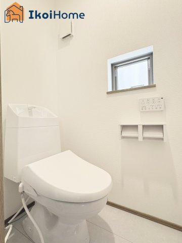 明石市二見町東二見全5棟B号棟　新築戸建のトイレ|【ホームページに現地動画掲載中】●年中無休：当日予約可●トイレが2か所あるので夜中も安心です