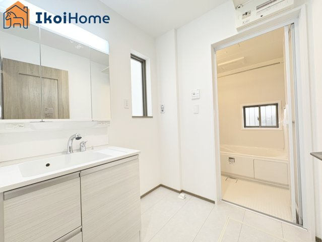 明石市二見町東二見全5棟B号棟　新築戸建の洗面所|【ホームページに現地動画掲載中】●年中無休：当日予約可●洗濯パン未設置。設置依頼等も承っております