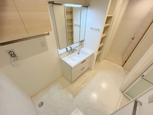 ｈｅｌｉａｎｔｈｅ南幸町の洗面所