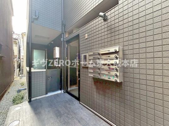 ブライト東住吉のエントランス