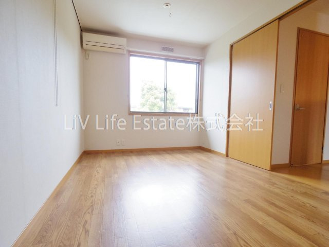 グリーンハイム中町の寝室