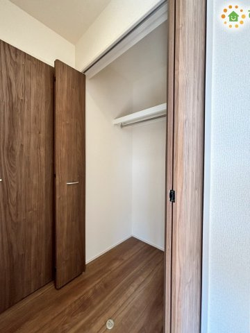 深谷市国済寺　新築一戸建て　ブルーミングガーデン　01の収納