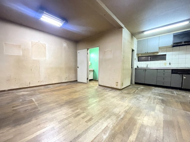 ◆３沿線利用可能◆周辺環境充実◆閑静な住宅街◆伏見区桃山町山ノ下の居間・リビング|リビング