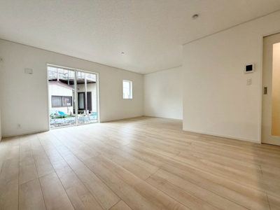 【居間・リビング】 | 銚子市春日町１号棟 | 即日のご見学も可能です。お気軽に0476-37-3888までお問合せ下さい。