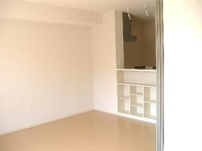 【内装】 | 光２０11