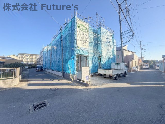 吉川市平沼1丁目　新築戸建　全2棟　B号棟の前面道路含む現地写真|前面道路含む現地写真です。