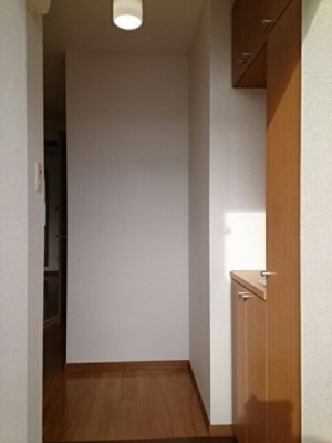 【玄関】 | メゾン・ラフィネＡ | シンプルで使いやすい玄関です