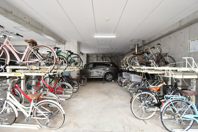 ドメイン浦和の駐輪場| ■NEXTplusは購入時はもちろん、購入後も無理のないご計画で検討いただけますようサポート致します。
気になる事、不安な事などございましたら、是非お気軽にご相談下さいませ。