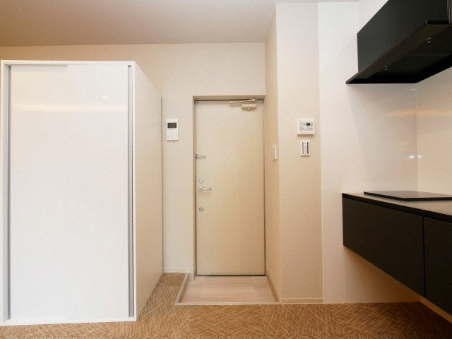 リエゾンコート弁天町の玄関