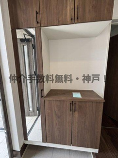 【玄関】 | 明石市松が丘3丁目　新築戸建2号棟　仲介手数料無料！ | 玄関です