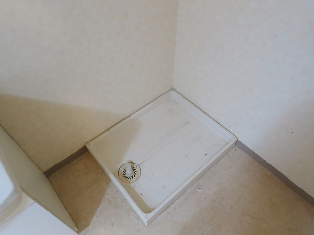 三家第２ビルの内装|洗濯機置き場です♪