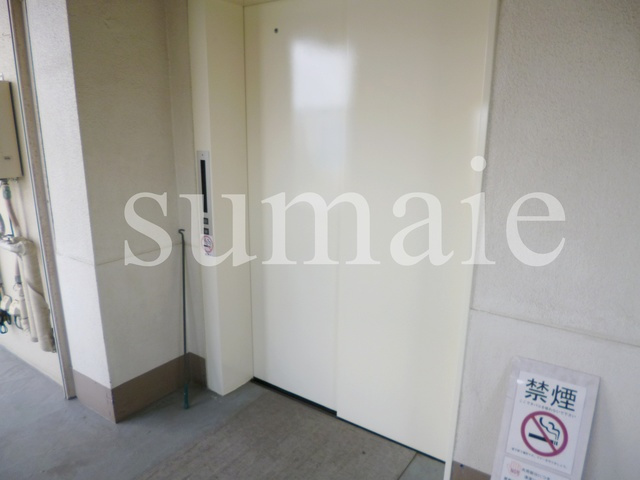 三家第２ビルのその他共用部分|エレベーター付いてます。