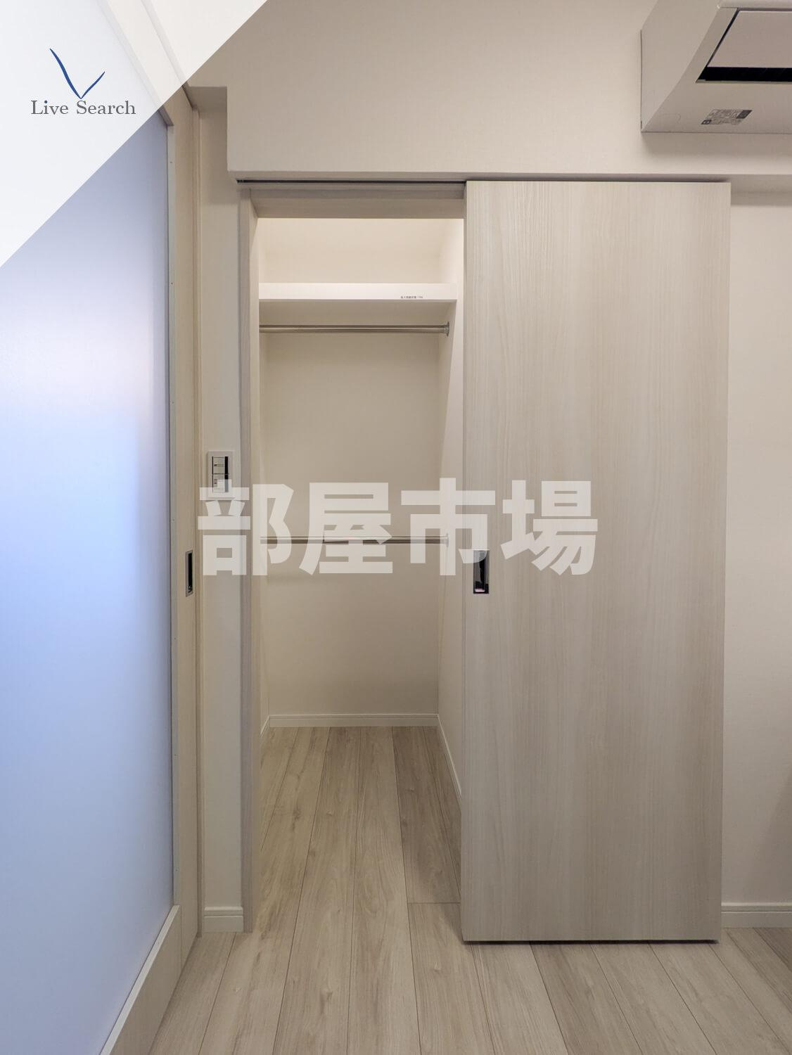 アジールコート町屋の収納|ウォークインクローゼット