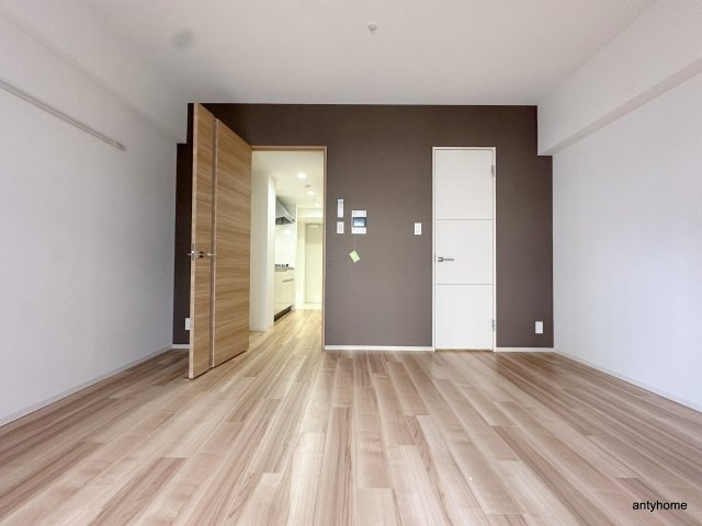 セイワパレス京町堀　仲介手数料無料の居間・リビング