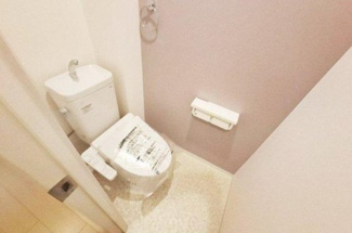【トイレ】 | ディオ・フェルティ白鷺 | 温水洗浄便座付きの新品トイレで清潔感あり。